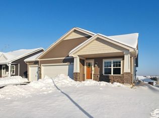 1909 Meridian Curv, Carver, MN 55315