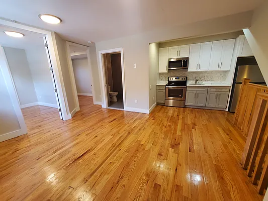 Rented by Sharpstone Realty LLC | media 3