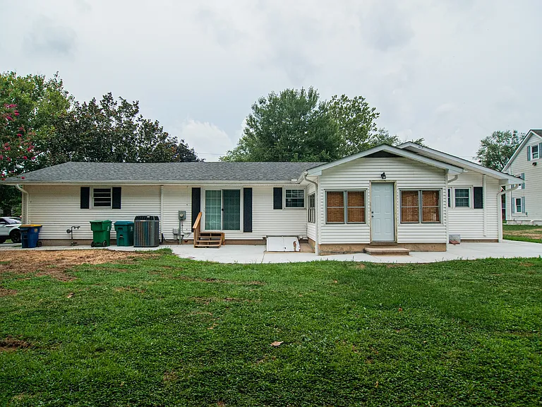 699 S Old Mill Rd — Photo 1