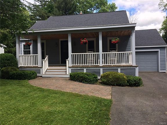 2nd image of 8 Artillery Ln