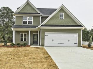 1069 Belmont Park Dr, Commerce, GA 30529