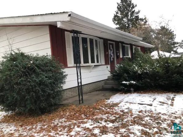 100 S Fayal Ave, Eveleth, MN 55734