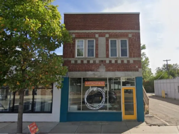 3833 12 Mile Rd, Berkley, MI 48072