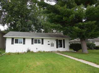 1709 18th Ave, Sterling, IL 61081