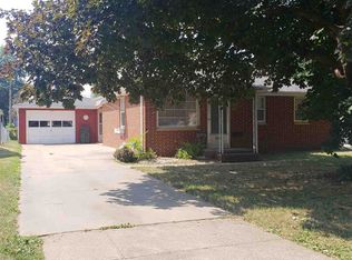 1164 Locke Ave, Waterloo, IA 50702