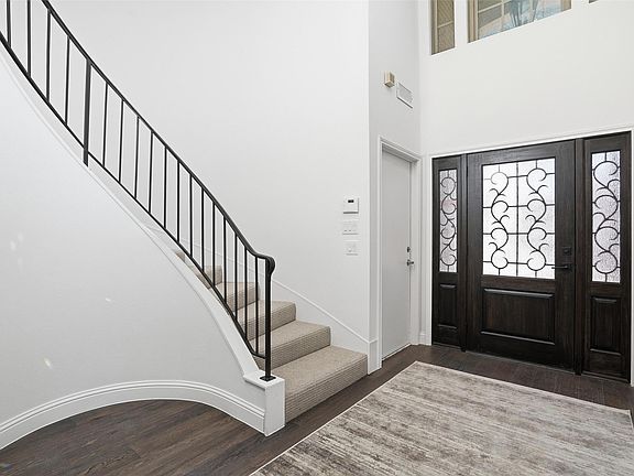 3rd image of 4548 Overton Terrace Ct