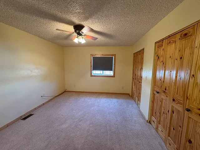 1112 W Saratoga Ave — Photo 11