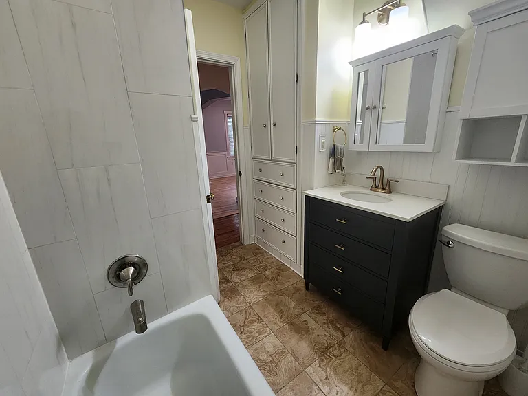 Full bath