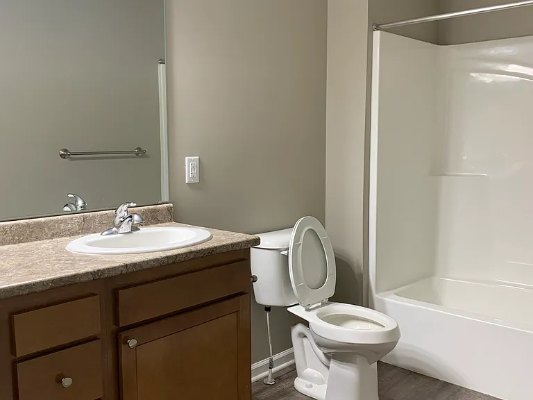 6708 Old Trail Rd #102 — Photo 5