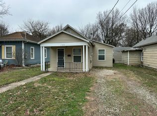 1129 N Rogers Avenue, Springfield, MO 65802