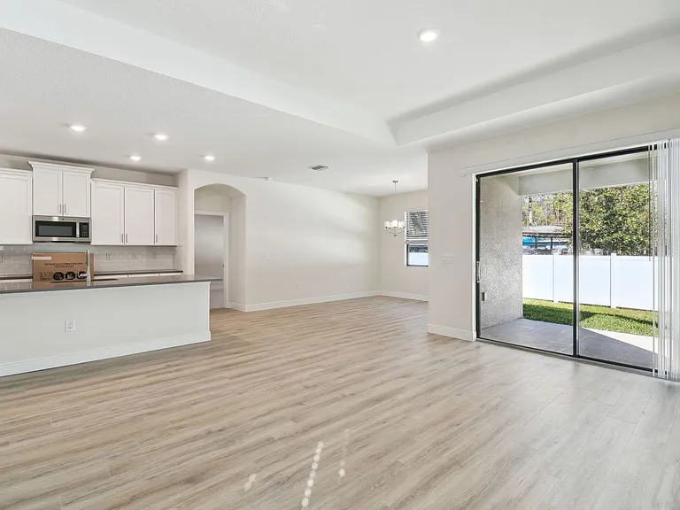 11512 Weaver Hollow Rd — Photo 7