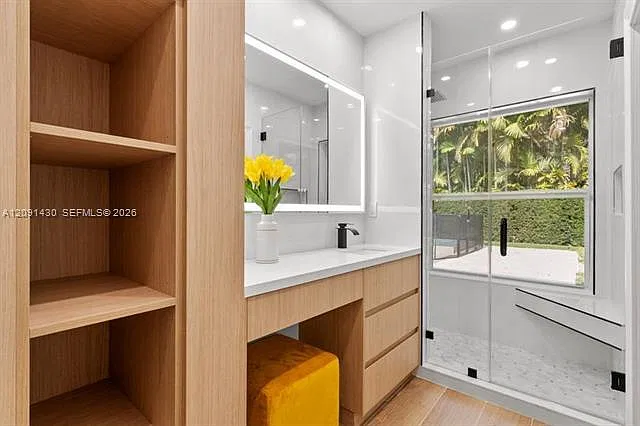 1021 Matanzas Ave — Photo 4