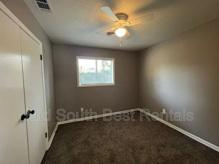 3587 Big Tree Cv — Photo 5