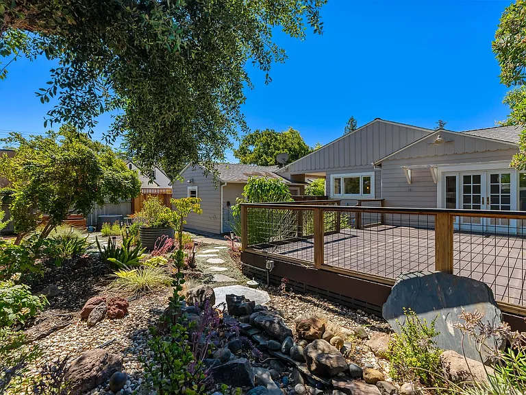 1830 Fuller Way — Photo 35