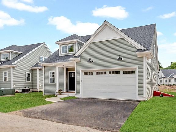 2nd image of 4 Weber Farm Rd #4