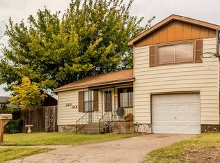 220 Oak St, Borger, TX 79007