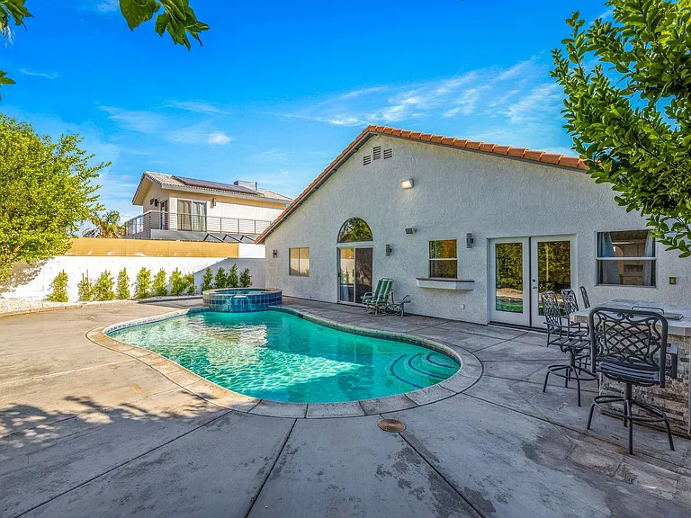 68140 Perlita Rd — Photo 8