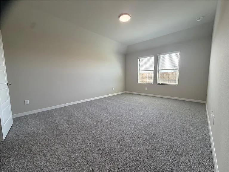 517 River Ridge Dr — Photo 7