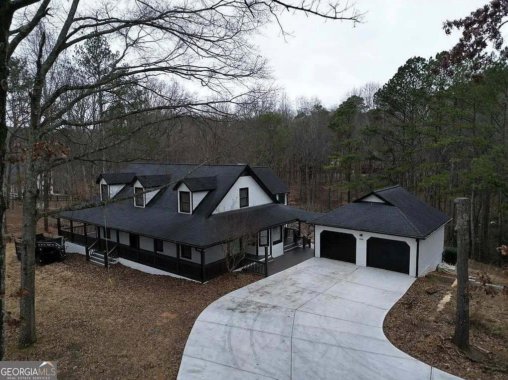3380 Wildwood Rd photo 1