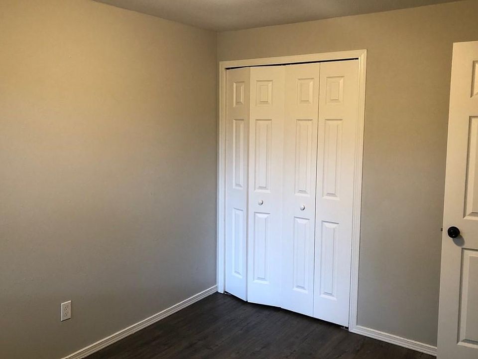 2nd image of 20785 SW Johnson St