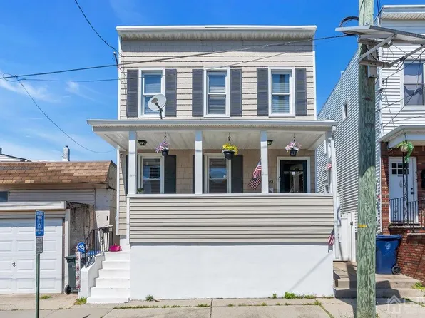 350 Patterson St, Perth Amboy, NJ 08861