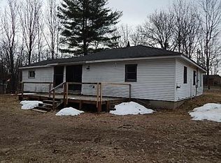 122 N Scott Dr, Farwell, MI 48622