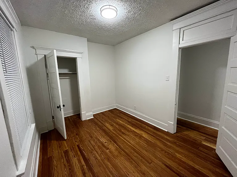 88 Hawkes Ave — Photo 19