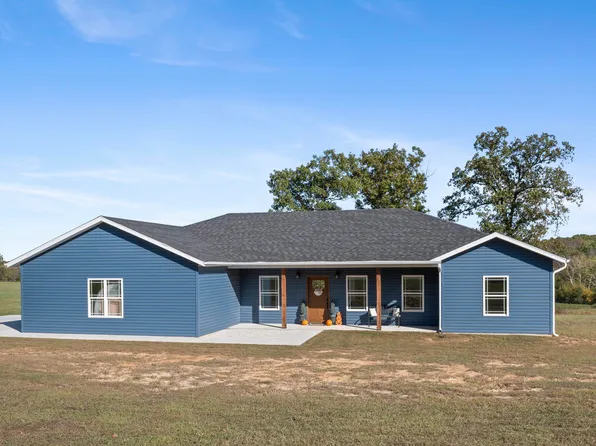 3876 S 75th Road, Dunnegan, MO 65640