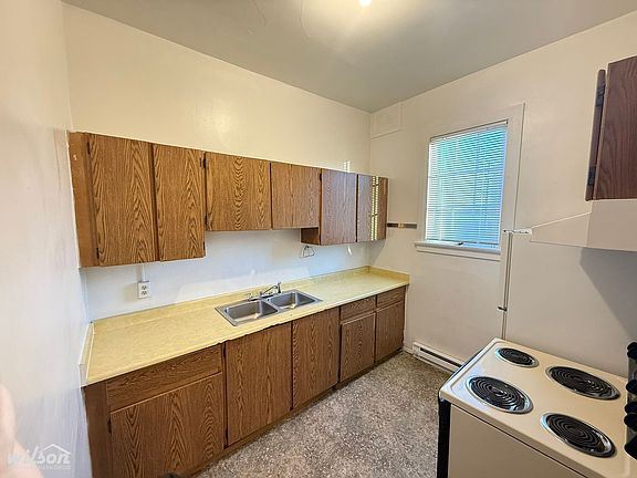 4th image of 115 N Naches Ave APT 106