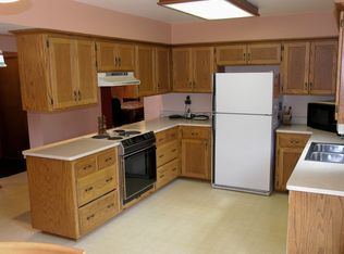 13025 W Armour Ave, New Berlin, WI 53151