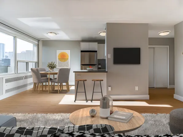 321 Sherbourne St, Toronto, ON M5A 2S4