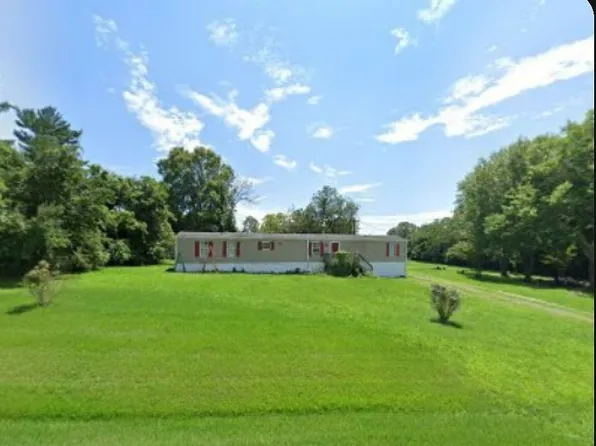 4531 Calhoun Dr, Liberty, NC 27298