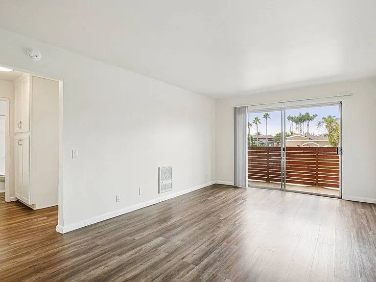 Ocean Breeze Villas — Photo 72