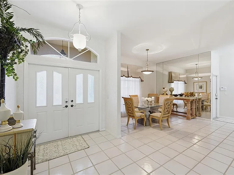 24750 Pennyroyal Dr — Photo 5