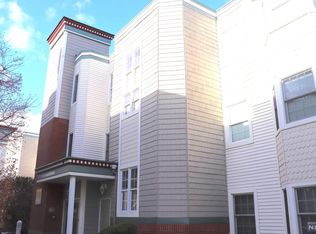 241 The Promenade, Edgewater, NJ 07020