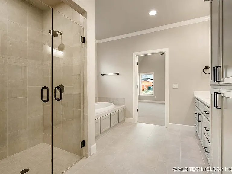 2712 W Van Buren Ct — Photo 7