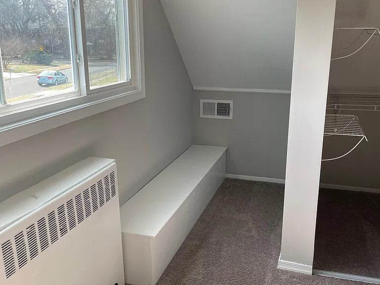 1 Keystone Ln — Photo 17