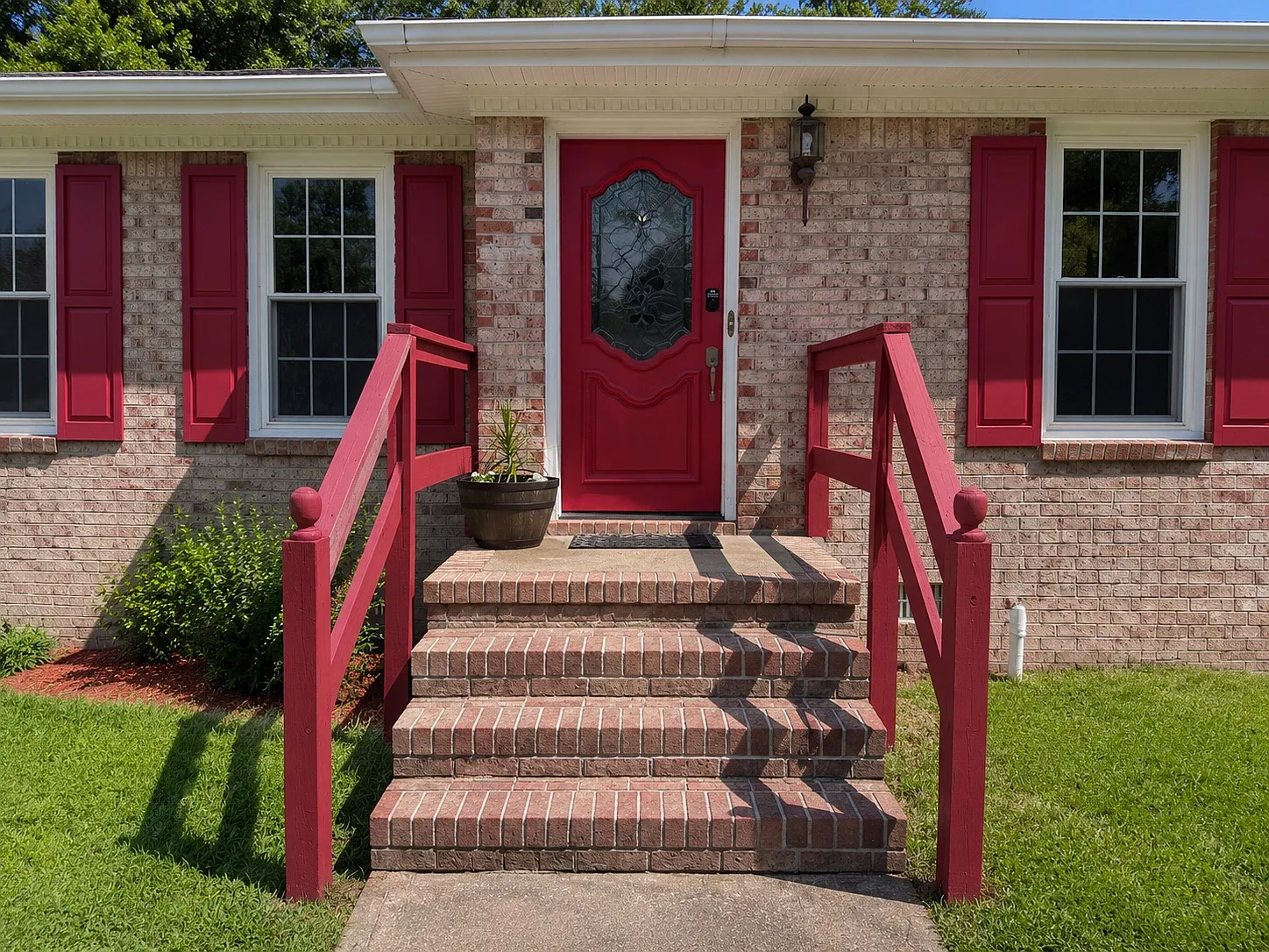 1137 Chatmoss Dr — Photo 2