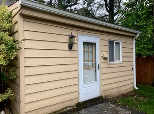 17 Cody Ave, Glen Head, NY 11545