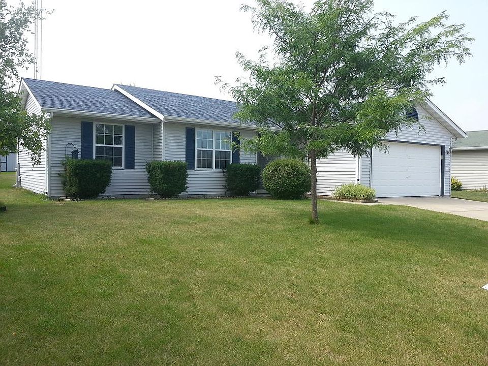 1414 Whispering Pines Dr, Delavan, WI 53115 Zillow