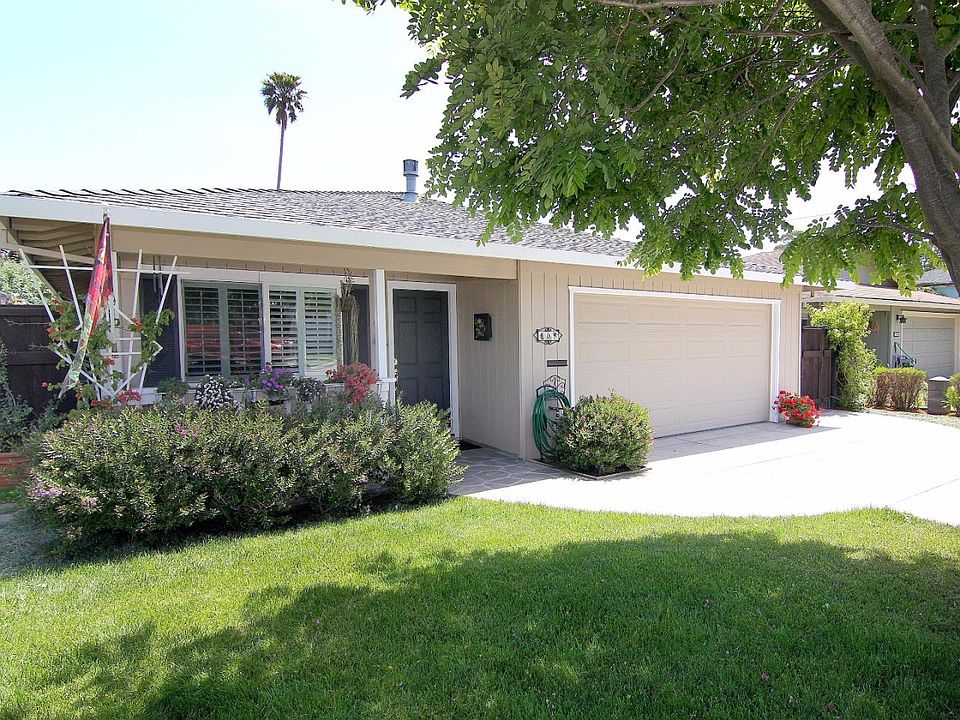 108 Darwin St Santa Cruz CA 95062 Zillow