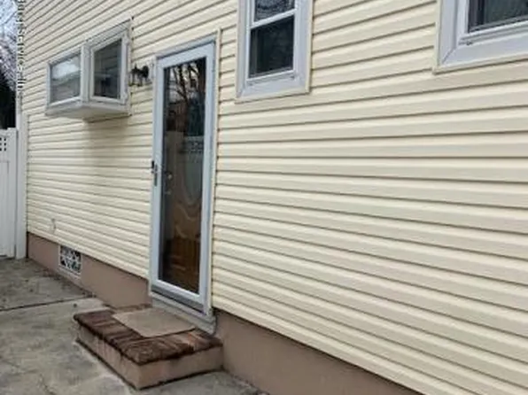 8 Madison Ave Floor 2, Staten Island, NY 10314