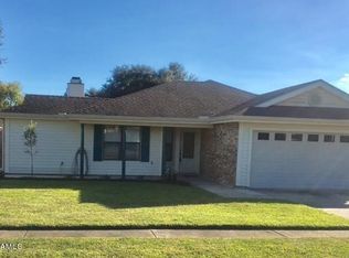 205 Janin Rd, Broussard, LA 70518