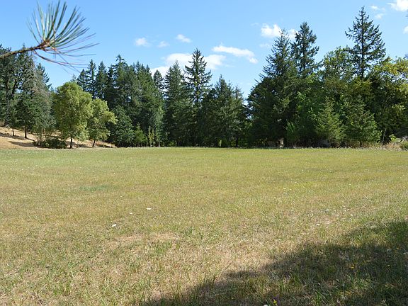 2nd image of Courtney Creek Drive