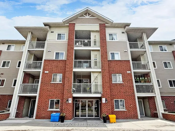 5225 Finch Ave E #217, Toronto, ON M1S 5W8