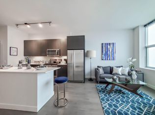 148 W Taylor St #708, Chicago, IL 60605