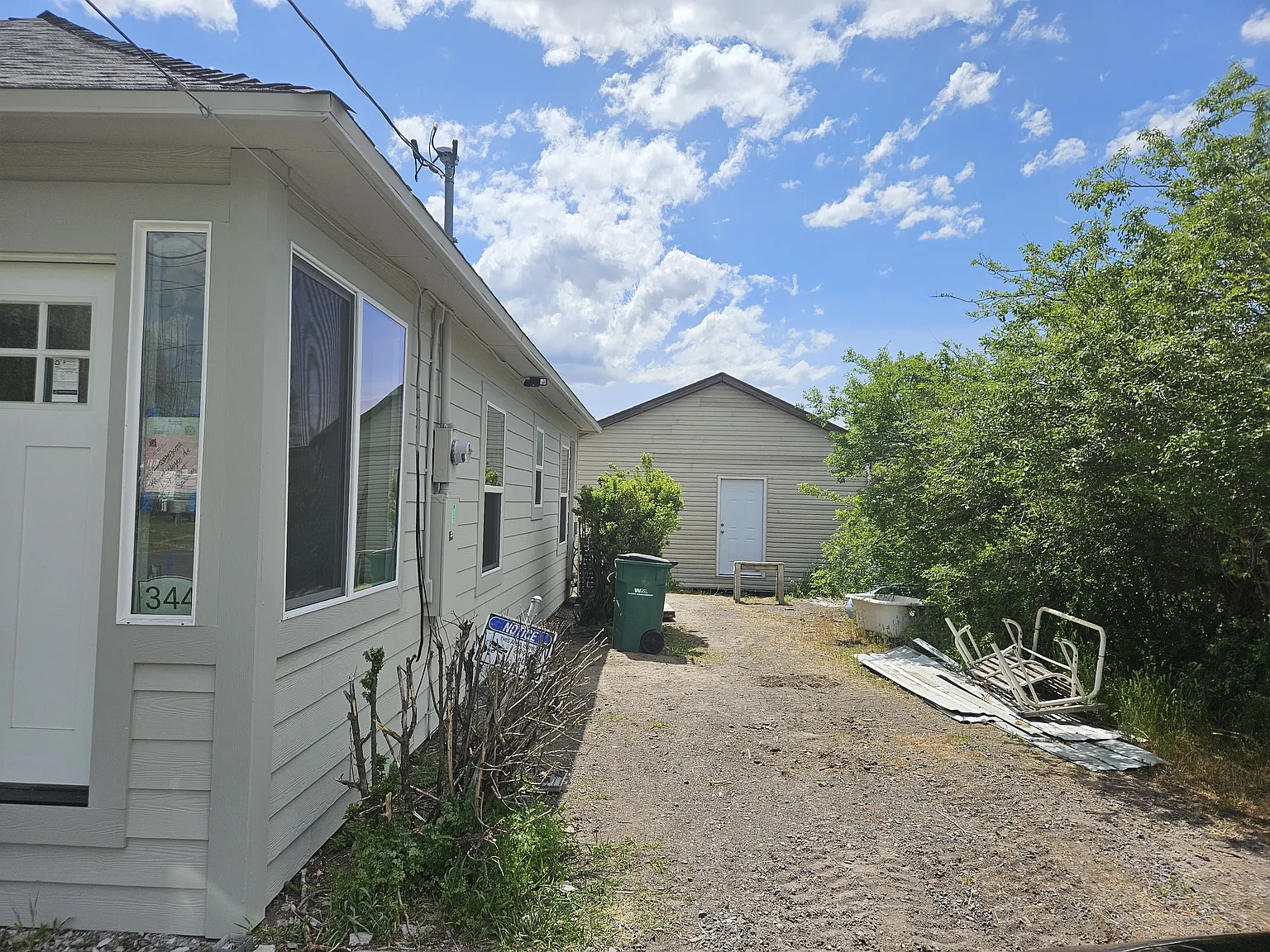 2 bed, 939 sqft, $1,550 — Photo 2
