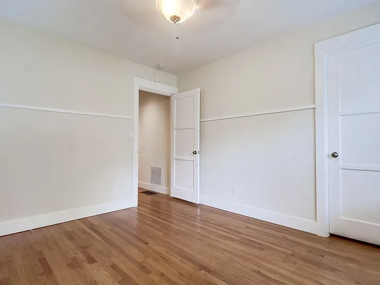 1823 Neale St — Photo 26