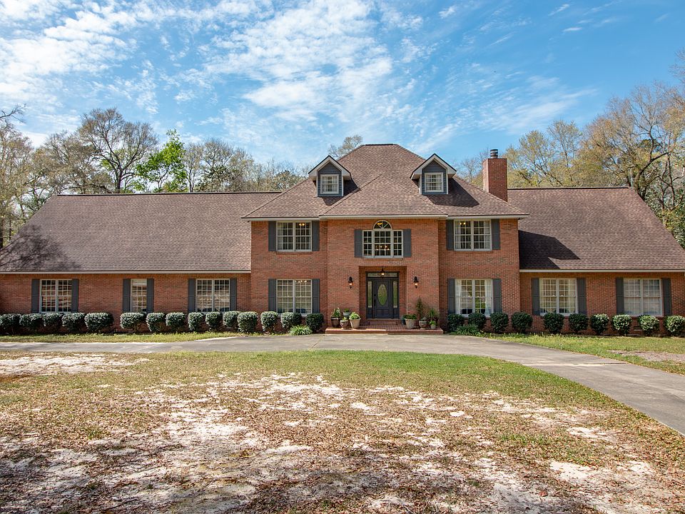 1st image of 354 Wynnwood Cir