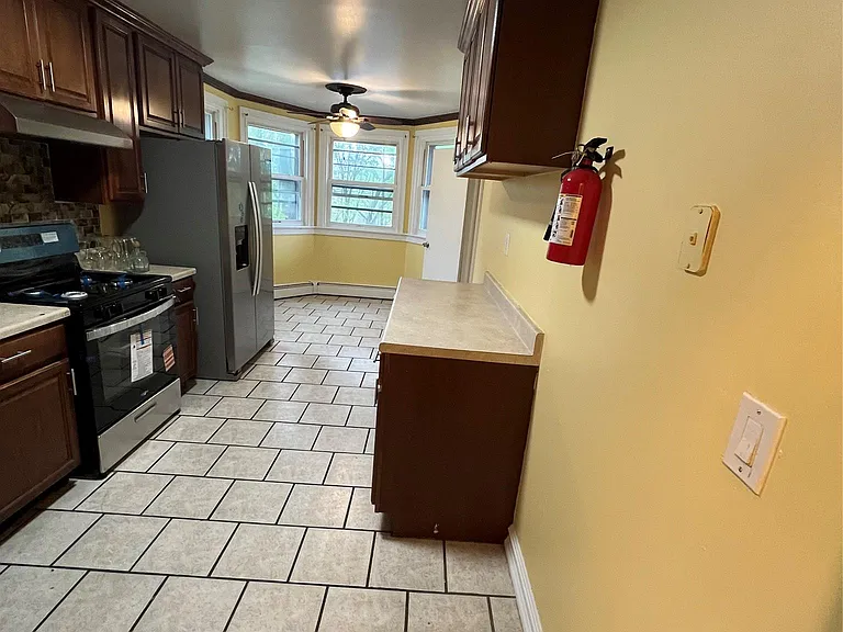 90 Washington St #92 — Photo 13